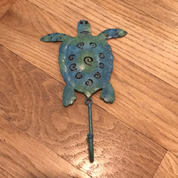 Key Holder or Coat Hanger Turtle Design Hook - Picture 1 of 1
